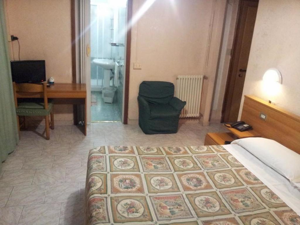 מילאנו Hotel Acapulco מראה חיצוני תמונה
